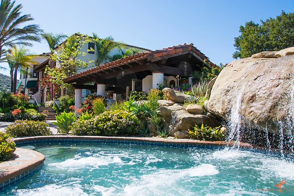 Villa 18 Jacuzzi Villa 18 Jacuzzi