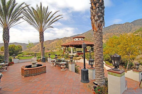 Villa 12 Gazebo Patio Villa 12 Gazebo Patio