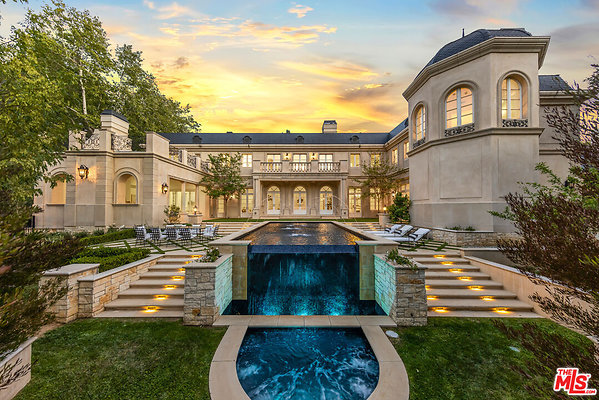 b 5star 11360 Moraga Ln 90049