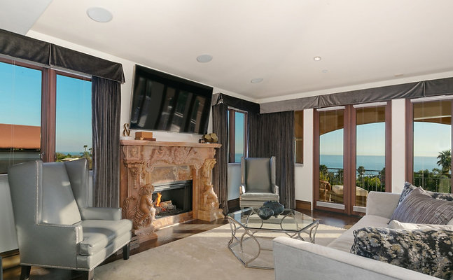 UNIVERSAL-8208-MA-SEO-19 UNIVERSAL-8208-MA-SEO-19