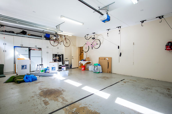 UNIVERSAL-D236-BH-84 UNIVERSAL-D236-BH-84