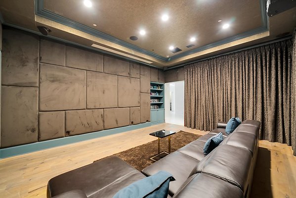 Still-104 2 Still-104 2