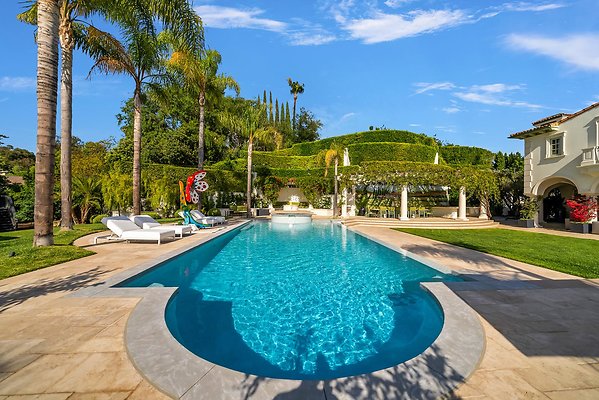 Still-124 2 Still-124 2