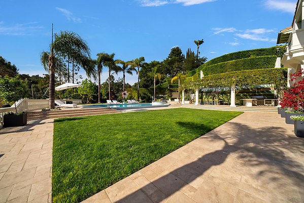 Still-108 2 Still-108 2