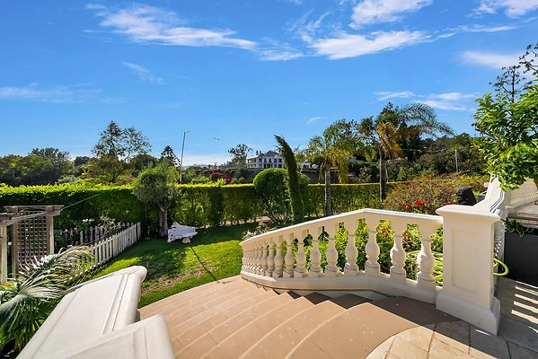 Still-126 2 Still-126 2