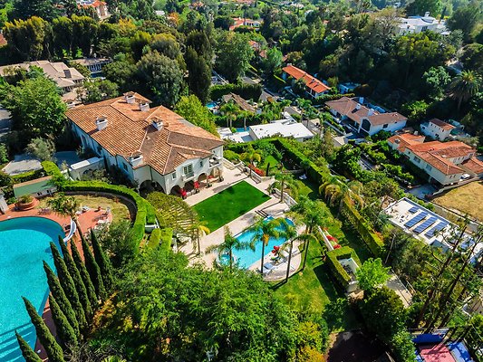 Still-162 2 Still-162 2