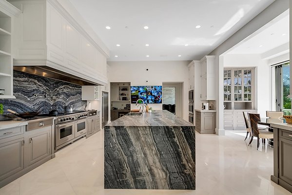 Still-50 2 Still-50 2