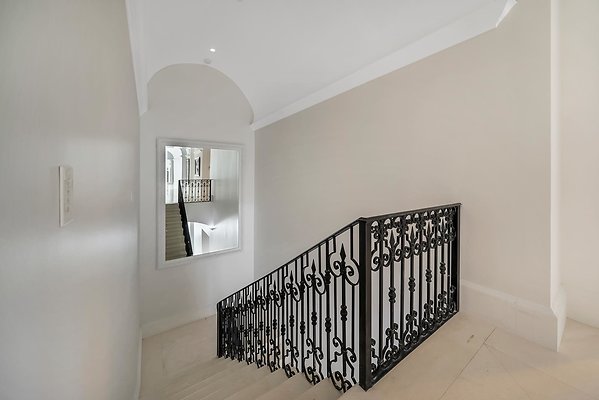 Still-69 2 Still-69 2