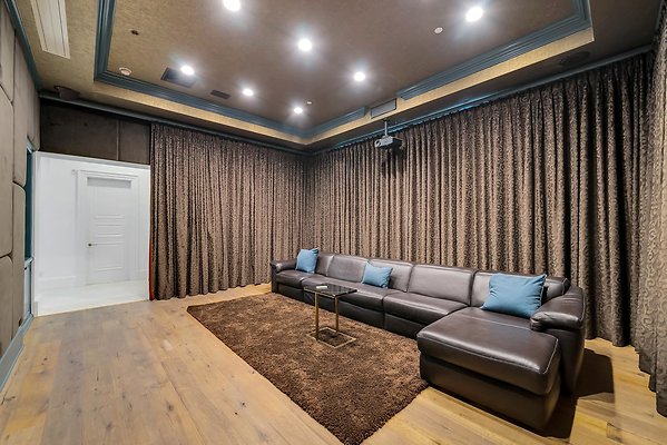 Still-103 2 Still-103 2