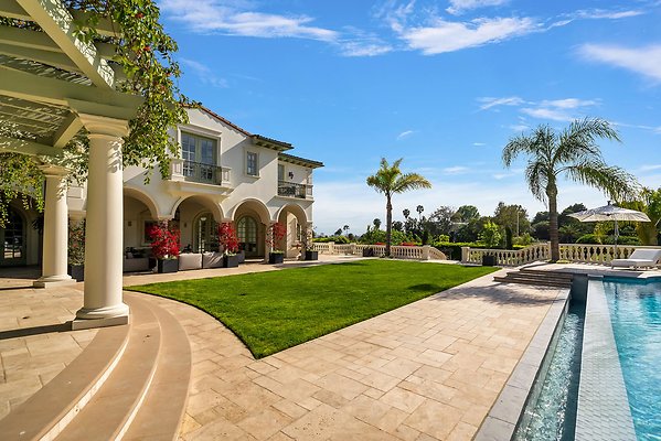 Still-116 2 Still-116 2