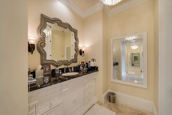 Still-138 2 Still-138 2