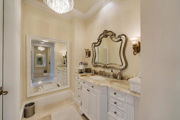 Still-139 2 Still-139 2