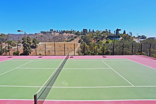 UNIVERSAL-9564-BH-143 UNIVERSAL-9564-BH-143