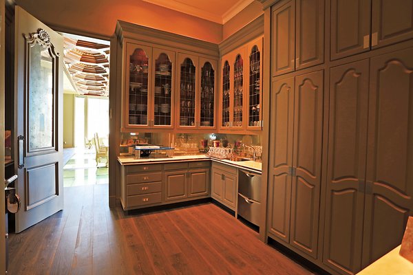 UNIVERSAL-9564-BH-93 UNIVERSAL-9564-BH-93