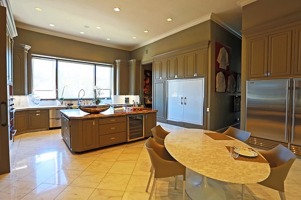 UNIVERSAL-9564-BH-83 UNIVERSAL-9564-BH-83