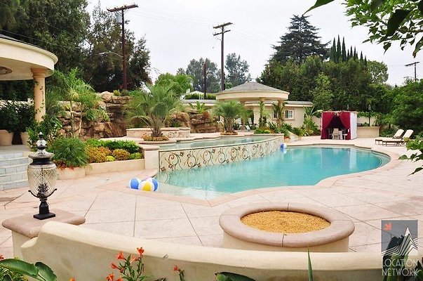 UNIVERSAL-7845-BH-139 UNIVERSAL-7845-BH-139