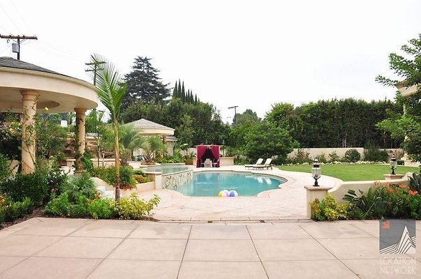 UNIVERSAL-7845-BH-135 UNIVERSAL-7845-BH-135