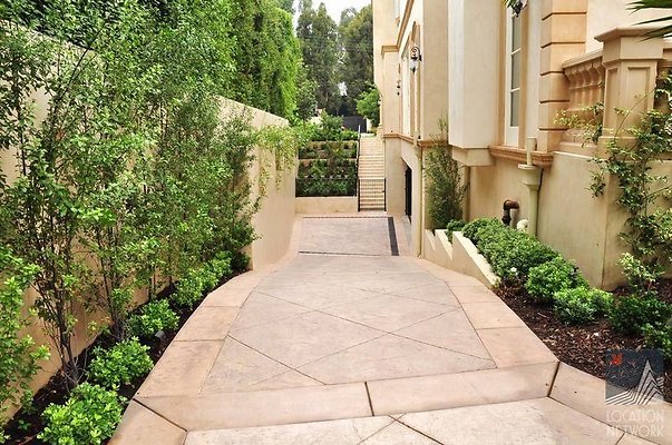 UNIVERSAL-7845-BH-11