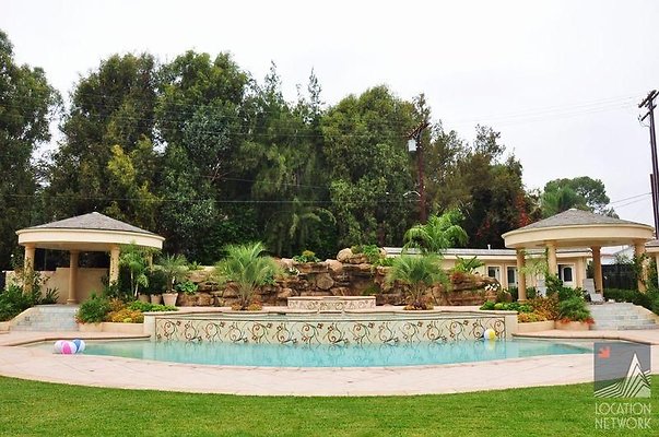 UNIVERSAL-7845-BH-129 UNIVERSAL-7845-BH-129