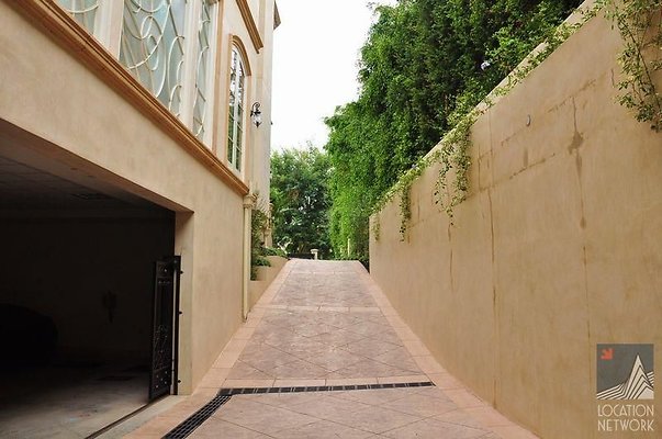 UNIVERSAL-7845-BH-164 UNIVERSAL-7845-BH-164