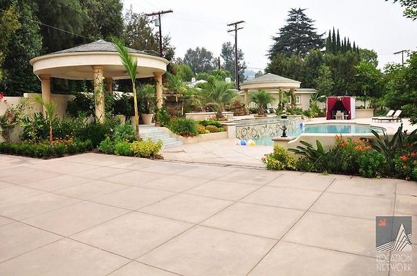 UNIVERSAL-7845-BH-136 UNIVERSAL-7845-BH-136