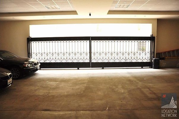 UNIVERSAL-7845-BH-120 UNIVERSAL-7845-BH-120