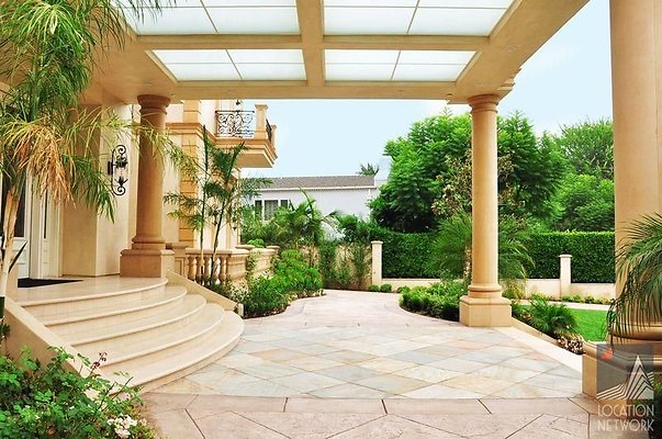 UNIVERSAL-7845-BH-18