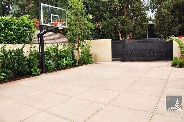 UNIVERSAL-7845-BH-138 UNIVERSAL-7845-BH-138