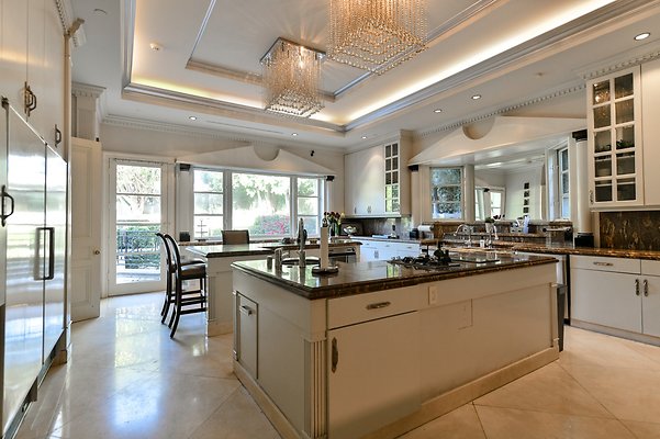 UNIVERSAL-B524-BH-37 UNIVERSAL-B524-BH-37