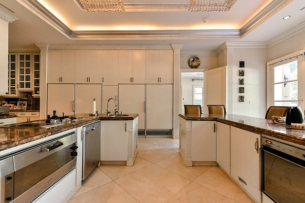 UNIVERSAL-B524-BH-38 UNIVERSAL-B524-BH-38