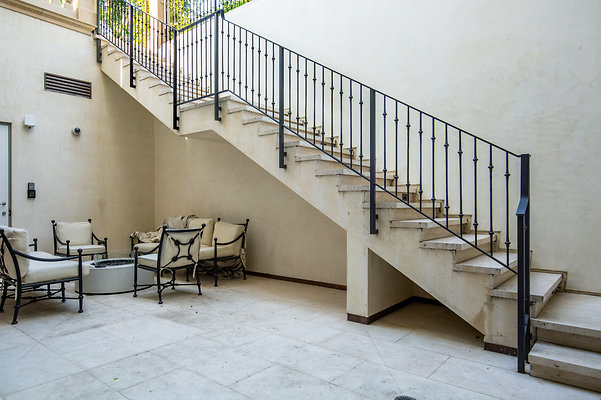 UNIVERSAL-D447-BH-63