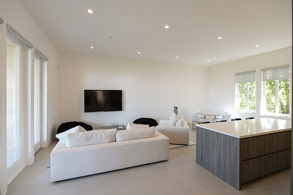 UNIVERSAL-D011-MA-83 UNIVERSAL-D011-MA-83