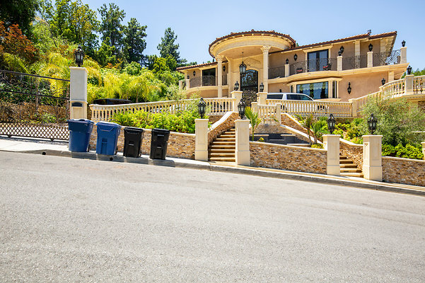 UNIVERSAL-D351-EN-4 UNIVERSAL-D351-EN-4