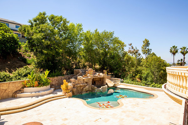 UNIVERSAL-D351-EN-78 UNIVERSAL-D351-EN-78