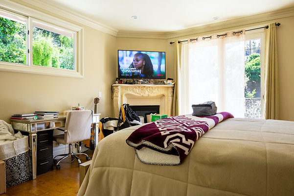 UNIVERSAL-D351-EN-69 UNIVERSAL-D351-EN-69