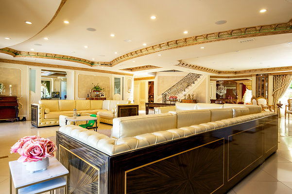 UNIVERSAL-D351-EN-18 UNIVERSAL-D351-EN-18