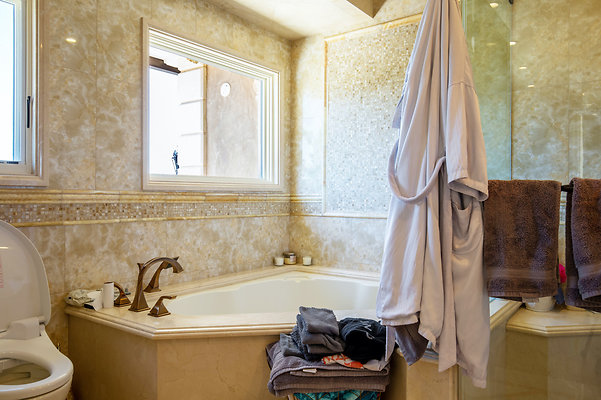 UNIVERSAL-D351-EN-75 UNIVERSAL-D351-EN-75