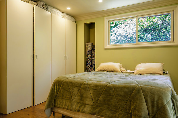 UNIVERSAL-D351-EN-52 UNIVERSAL-D351-EN-52