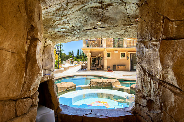 UNIVERSAL-D351-EN-100 UNIVERSAL-D351-EN-100