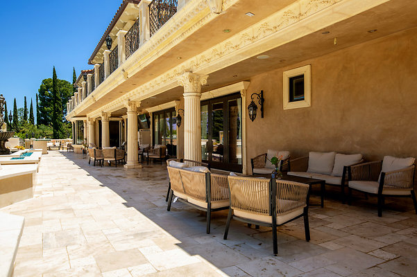 UNIVERSAL-D351-EN-94 UNIVERSAL-D351-EN-94