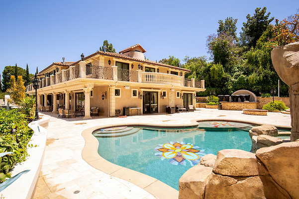 UNIVERSAL-D351-EN-97 UNIVERSAL-D351-EN-97