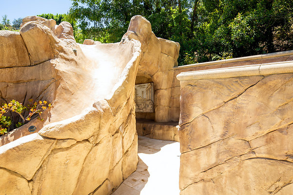 UNIVERSAL-D351-EN-98 UNIVERSAL-D351-EN-98