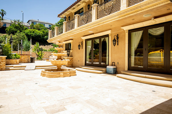 UNIVERSAL-D351-EN-109 UNIVERSAL-D351-EN-109