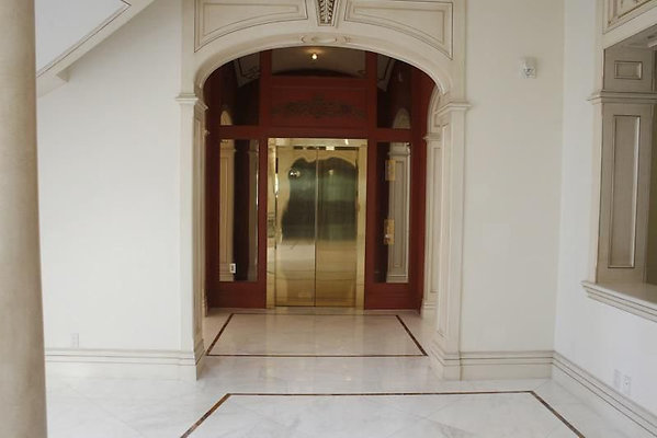 UNIVERSAL-B960-BH-62 UNIVERSAL-B960-BH-62