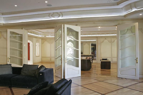 UNIVERSAL-B960-BH-56 UNIVERSAL-B960-BH-56