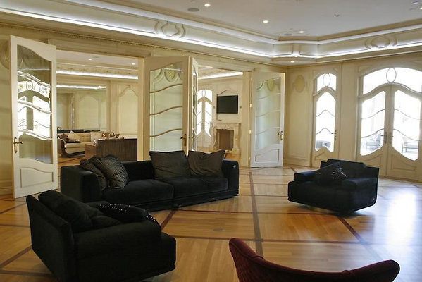 UNIVERSAL-B960-BH-52 UNIVERSAL-B960-BH-52