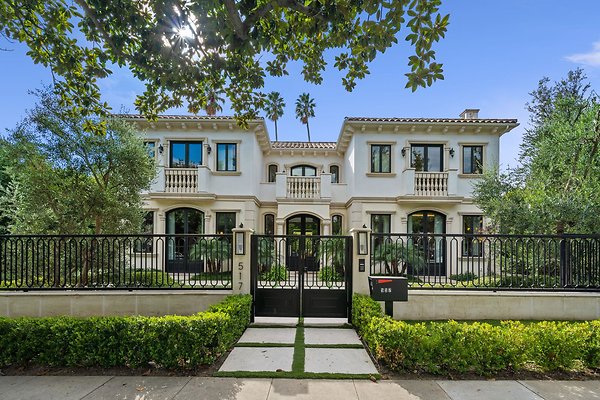 Still-12 2 Still-12 2