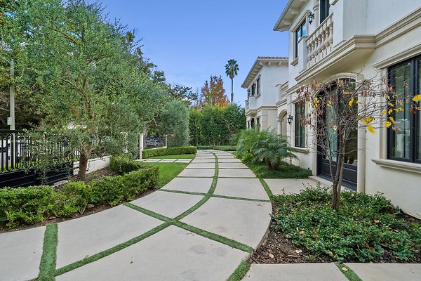 Still-19 2 Still-19 2