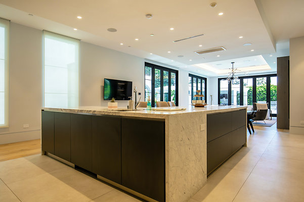 UNIVERSAL-D337-BH-27 UNIVERSAL-D337-BH-27