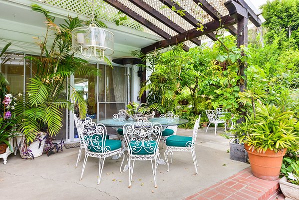 UNIVERSAL-A977-bh-37 UNIVERSAL-A977-bh-37